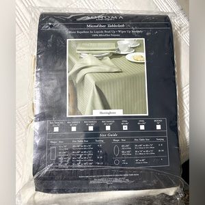 Sonoma Life Style Microfiber Oval 60" x 84" Ivory Herringbone Pattern Tablecloth